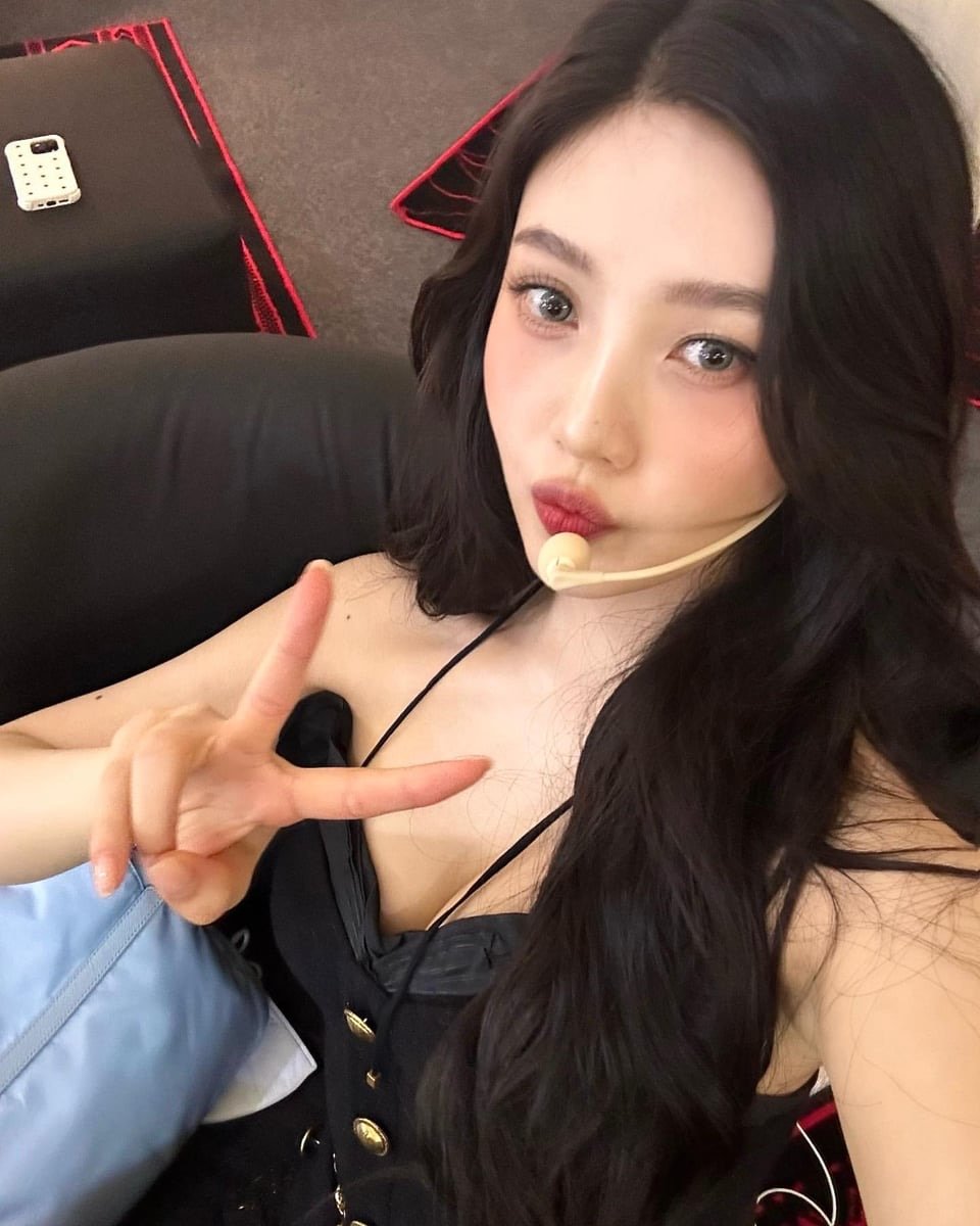 Hot Slut Joy #D00Sl89C