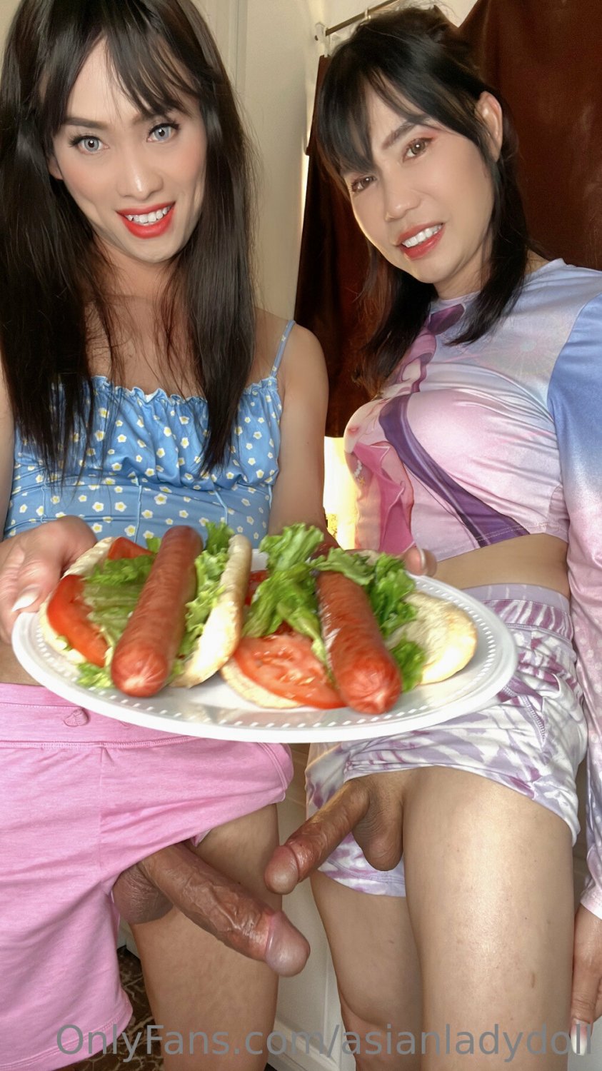 HugeCock Ladyboy - Tstaylor9 #9bqRsf6o