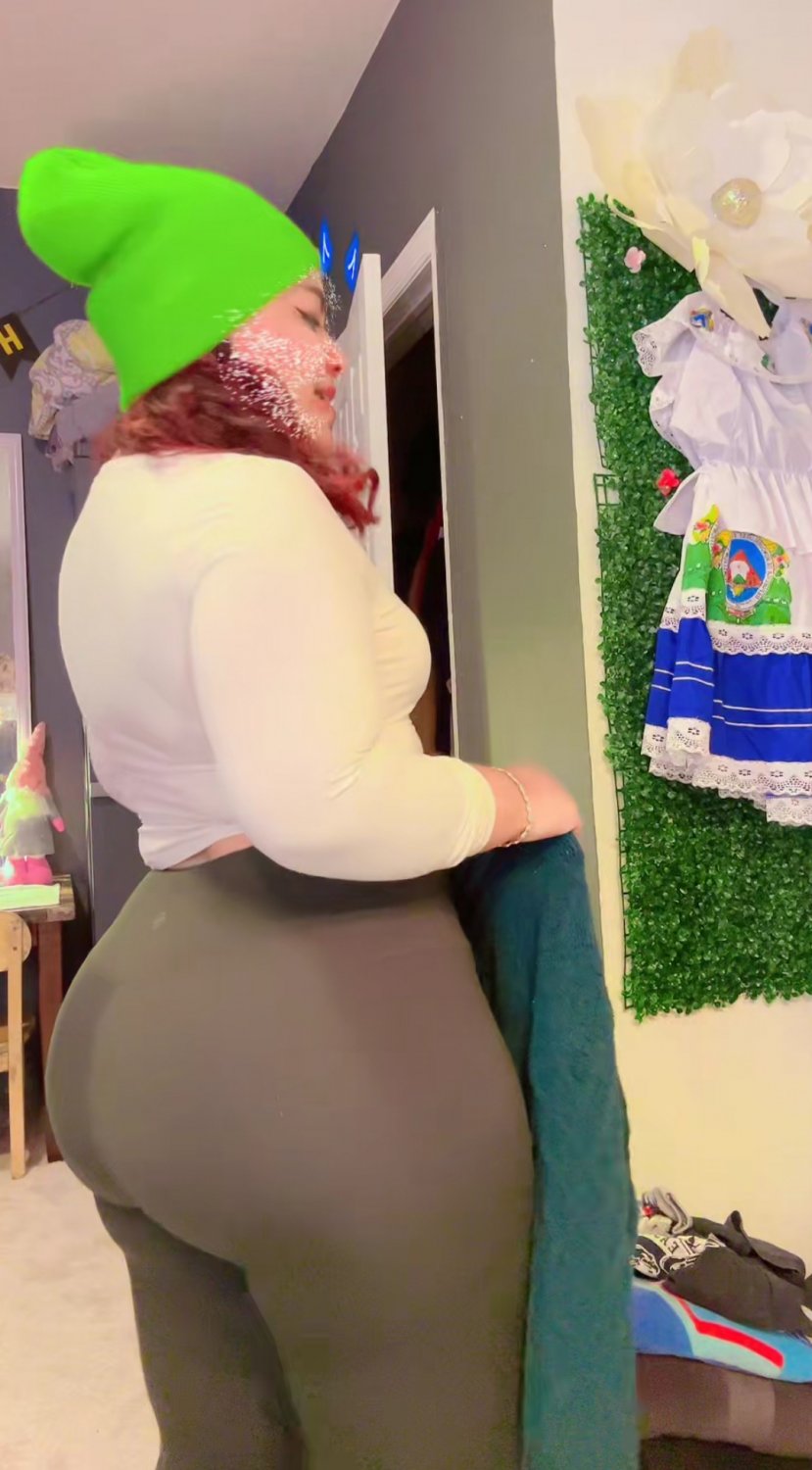 Random chicks #ImuGDUW9